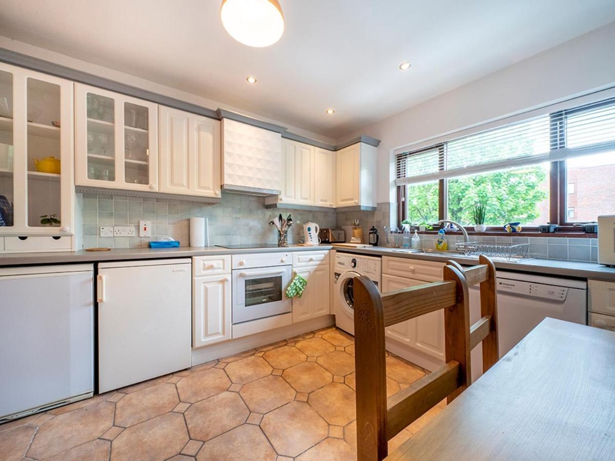Pass The Keys Stunning 3 Bedroom Apt Leafy South Belfast With Lots Nearby エクステリア 写真