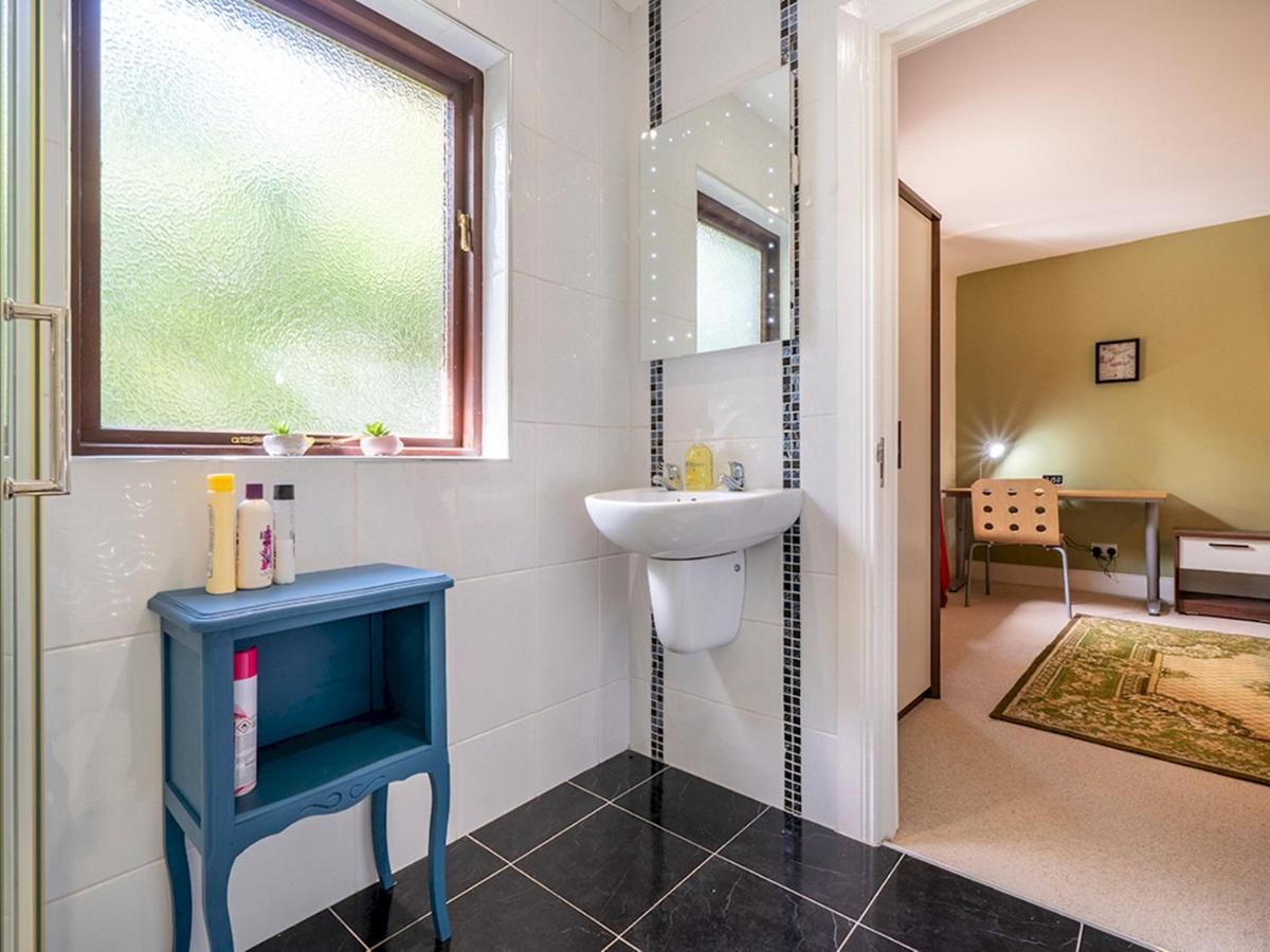 Pass The Keys Stunning 3 Bedroom Apt Leafy South Belfast With Lots Nearby エクステリア 写真