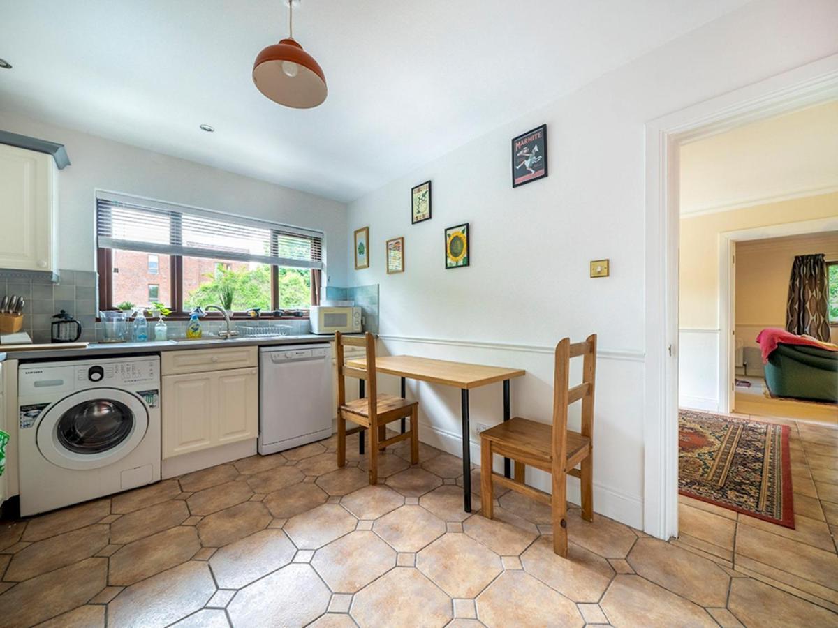 Pass The Keys Stunning 3 Bedroom Apt Leafy South Belfast With Lots Nearby エクステリア 写真